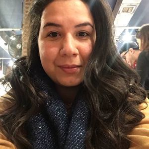 Meet your Posher, Valeria